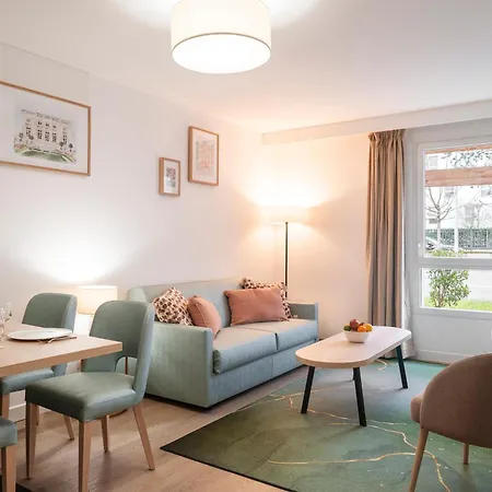 Residhome Paris-Guyancourt Extérieur photo