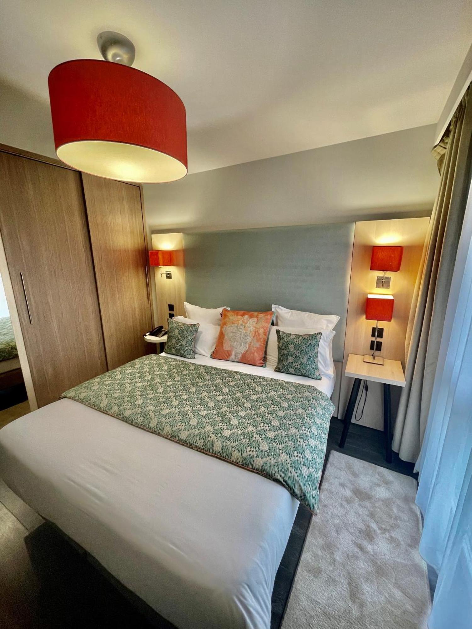 Residhome Paris-guyancourt Aparthotel 3*