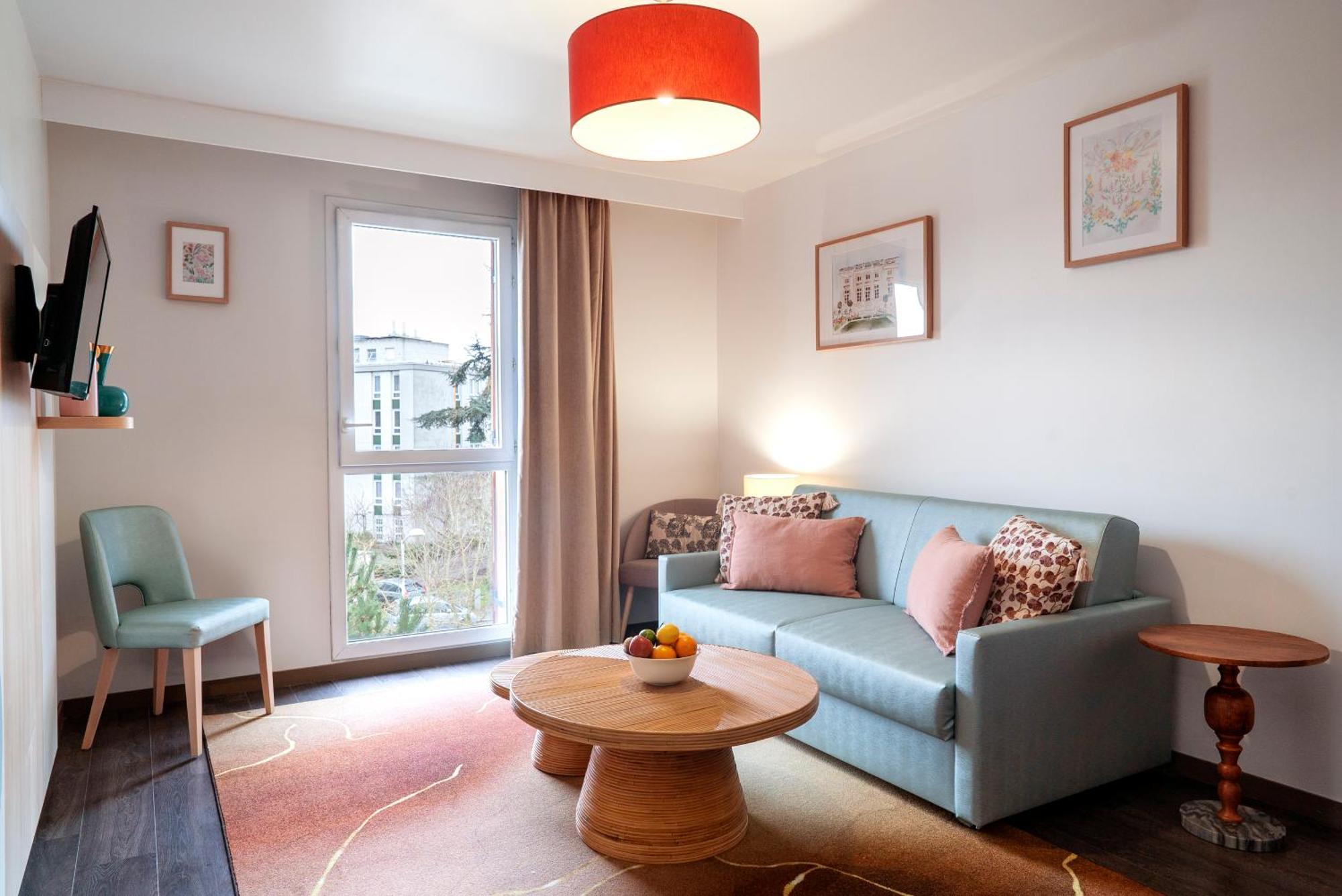 Residhome Paris-guyancourt Aparthotel 3*