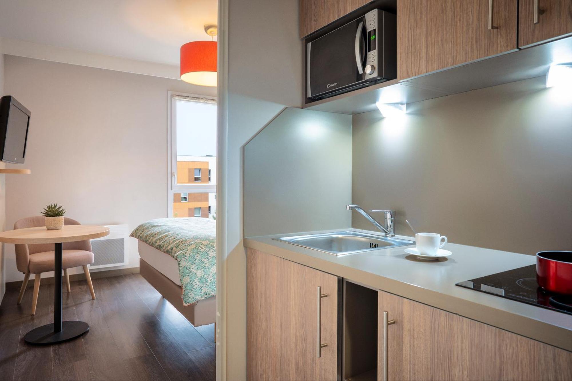 Residhome Paris-guyancourt Guyancourt