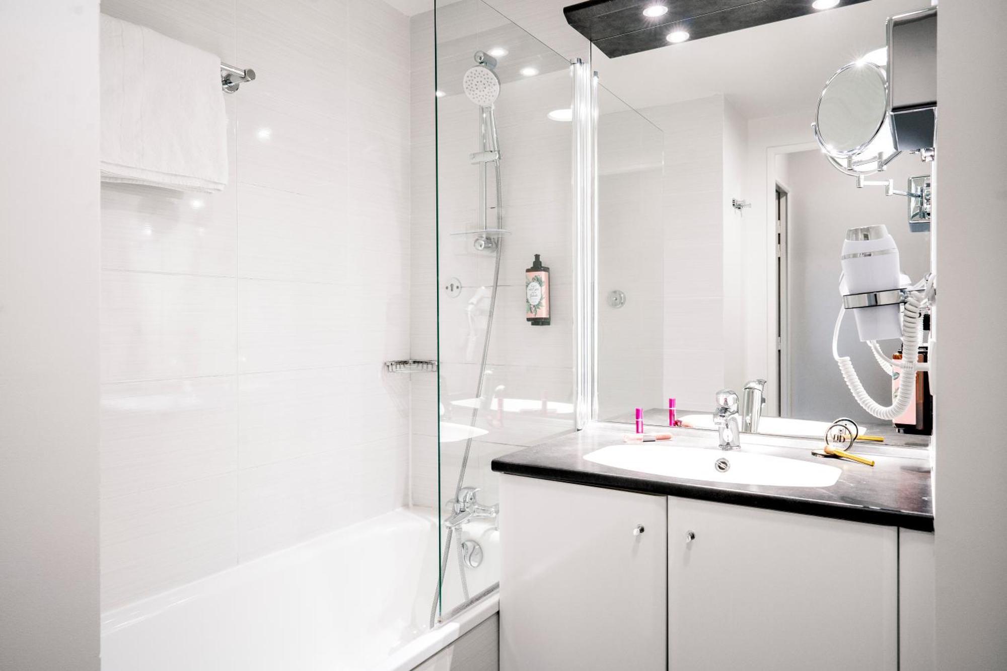Residhome Paris-guyancourt 3* Guyancourt