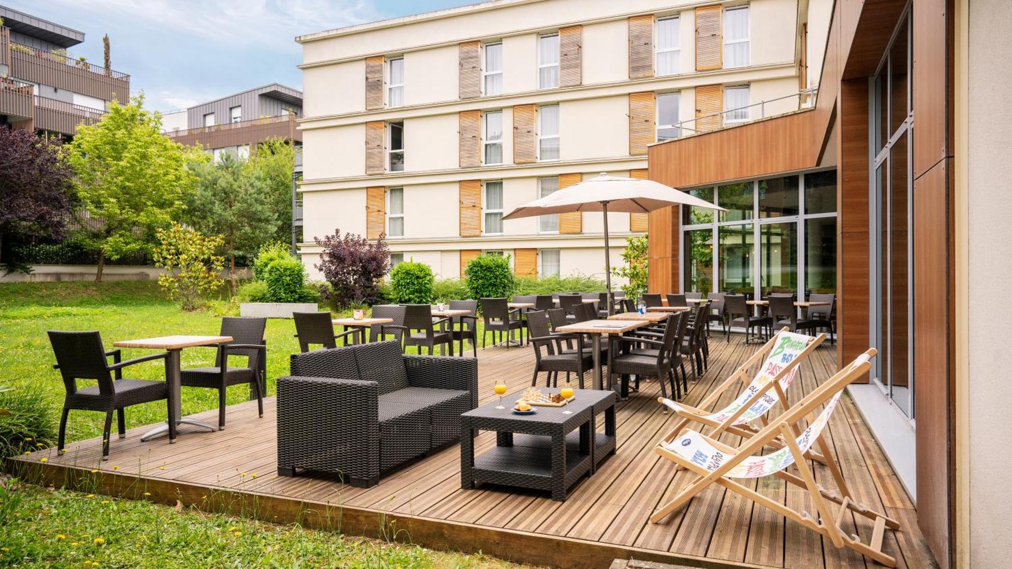 Residhome Paris-guyancourt 3* Guyancourt