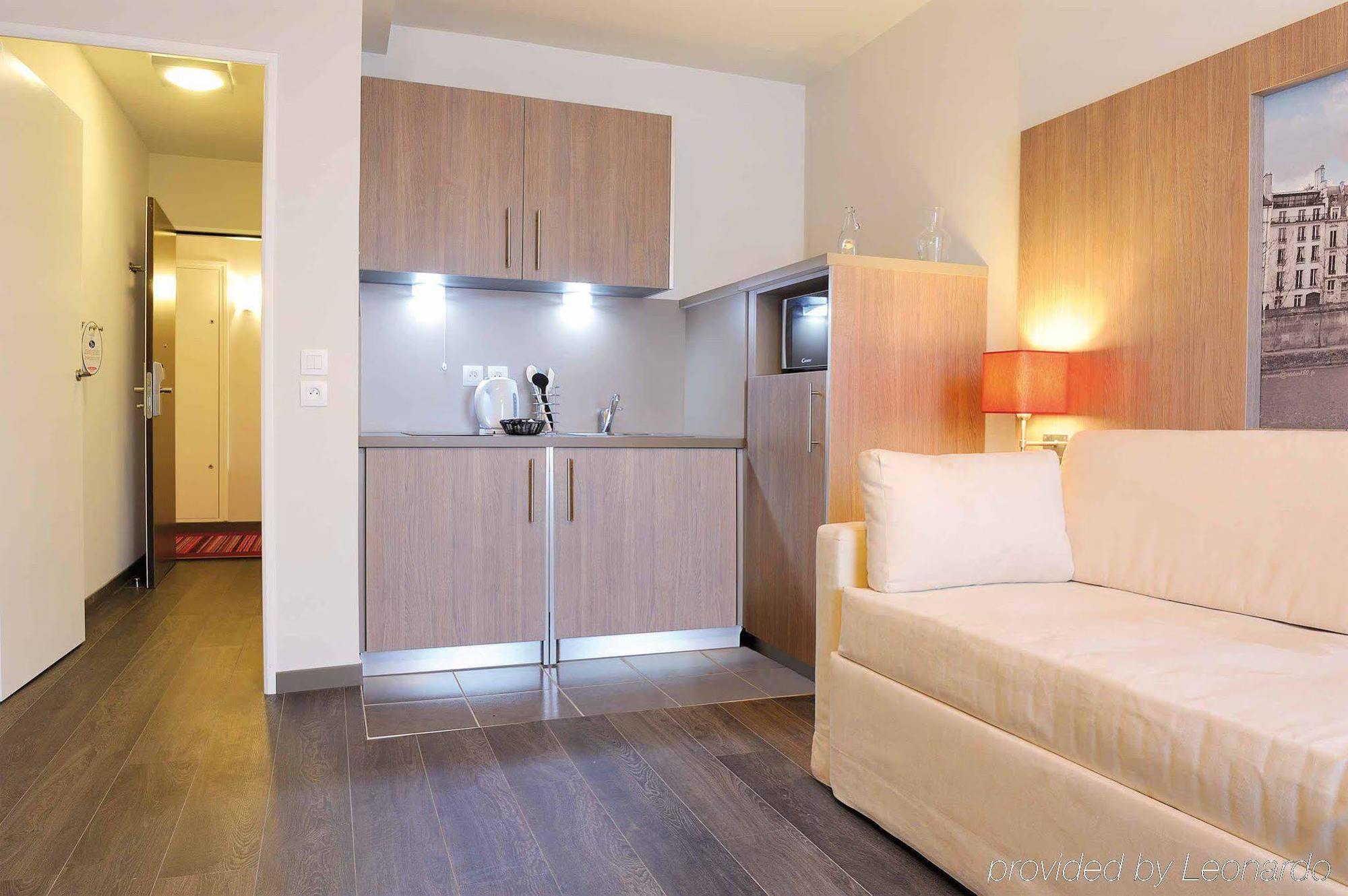 Residhome Paris-guyancourt Guyancourt
